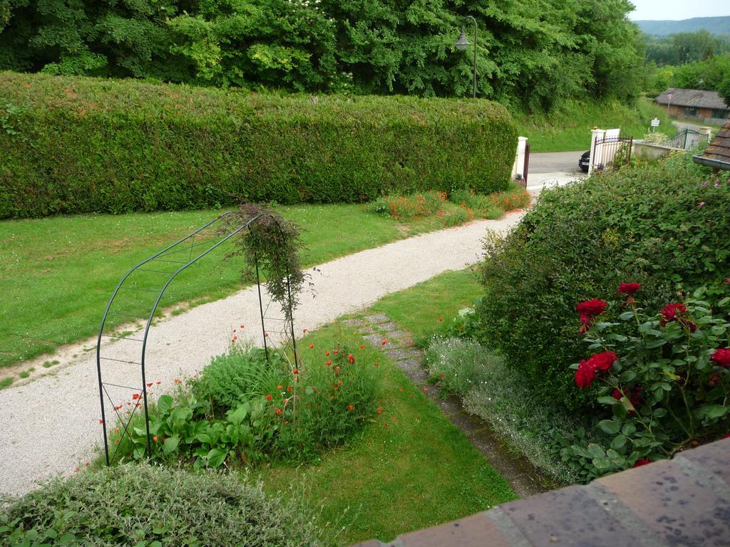 Maison D'Hotes Les Coquelicots Giverny Buitenkant foto