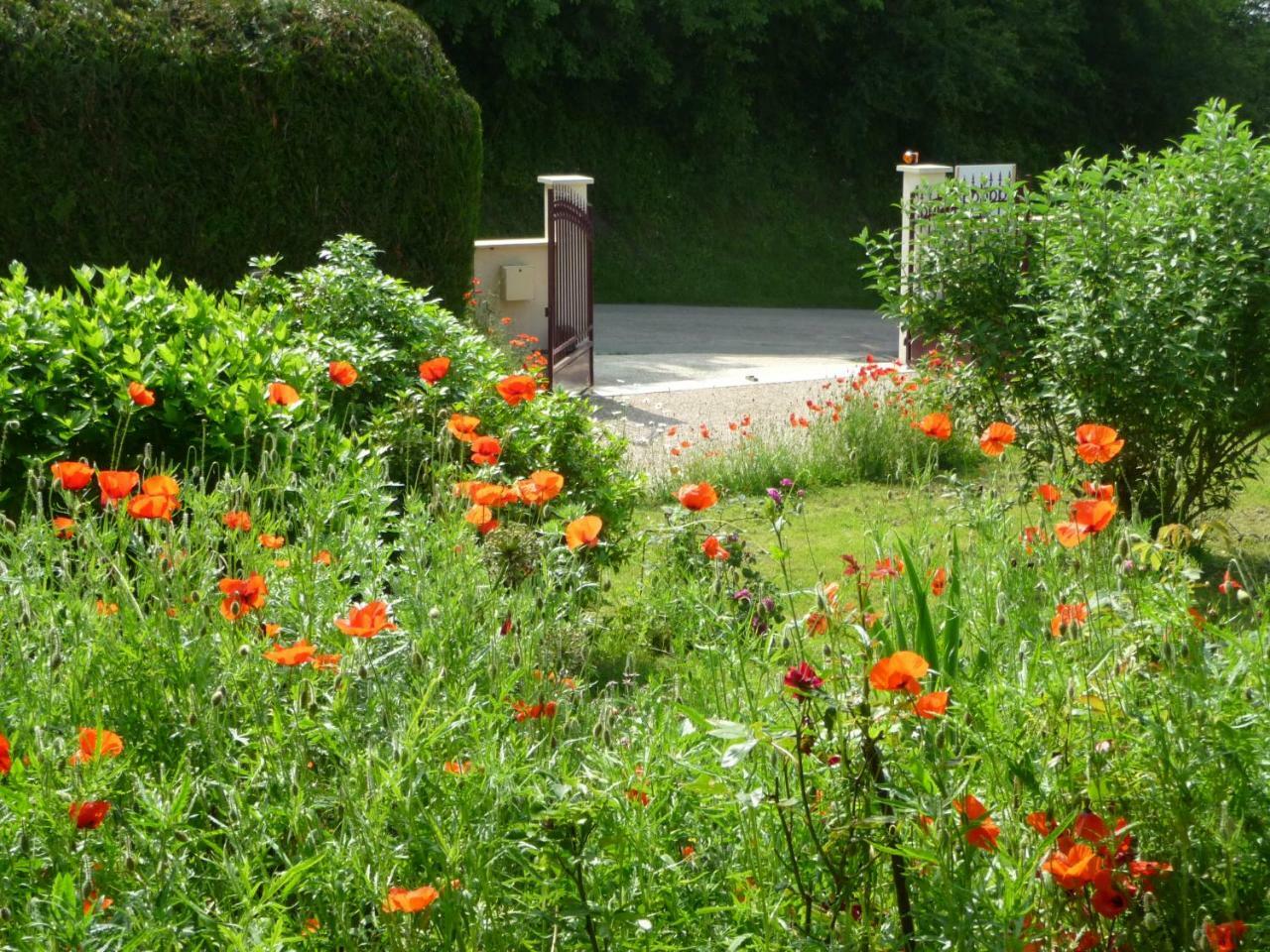 Maison D'Hotes Les Coquelicots Giverny Buitenkant foto